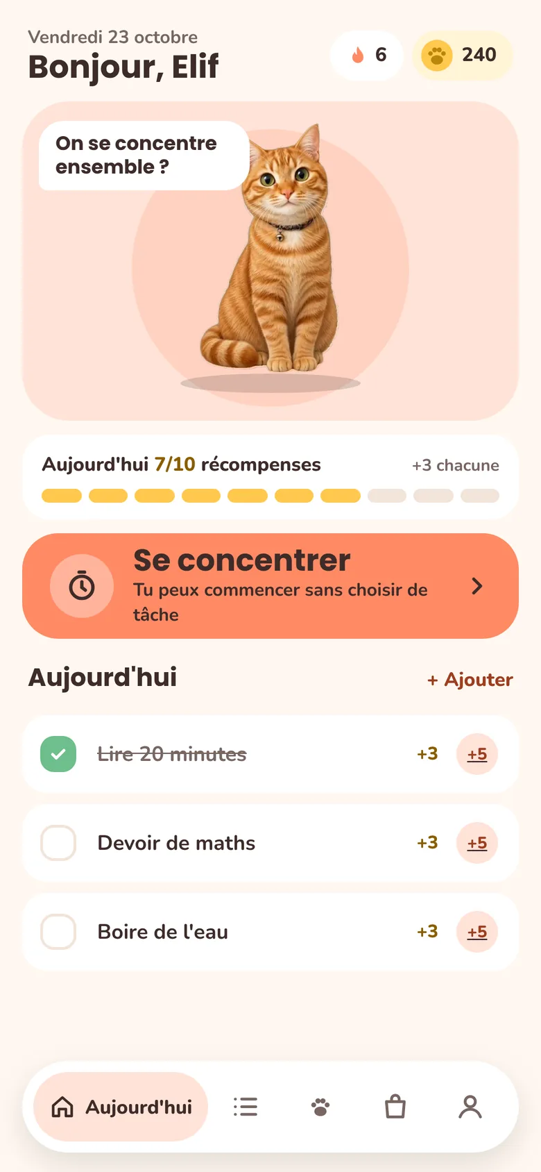 Écran d'accueil de Petiki (en turc) : Tiki, le compteur de récompenses du jour, le bouton Se concentrer et les tâches du jour